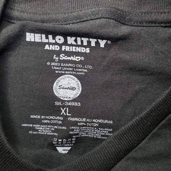 Hello Kitty and Friends NWOT Sz XL - Picture 5 of 5